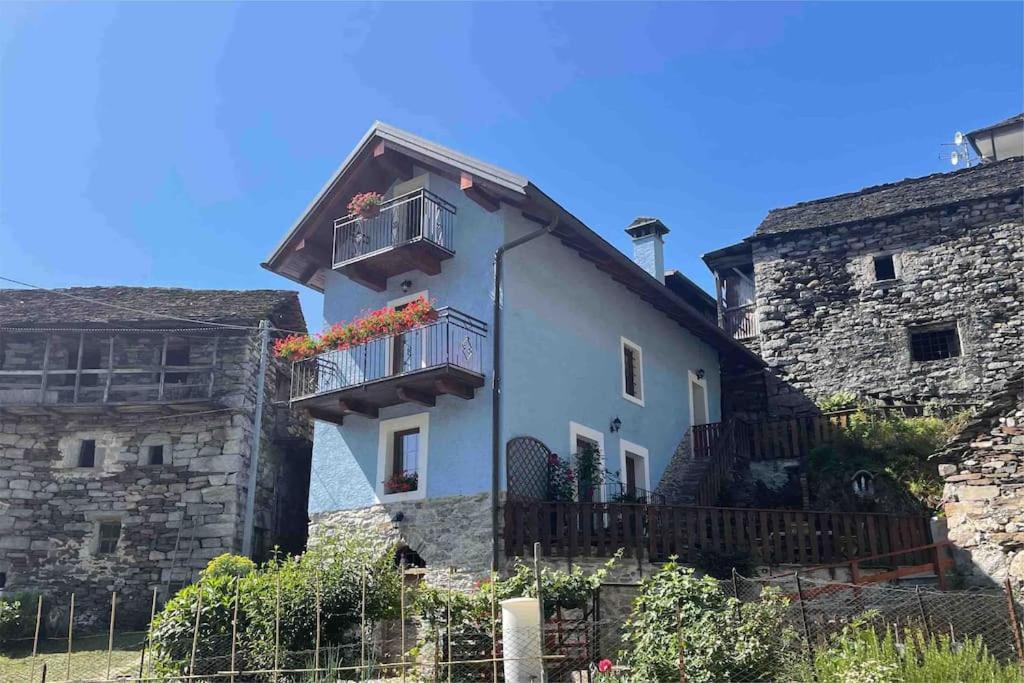 Casa Del Cios Calda E Intima Casetta Immersa Nel Verde Delle Montagne Alpe Basciumo Kültér fotó